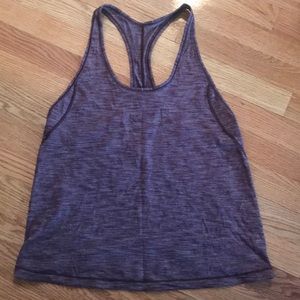 Lulu Lemon Train Times tank size 6